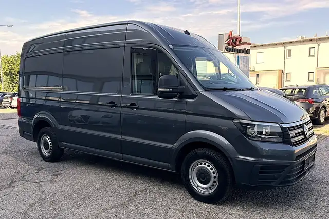 Volkswagen Crafter view 3