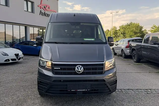 Volkswagen Crafter view 9