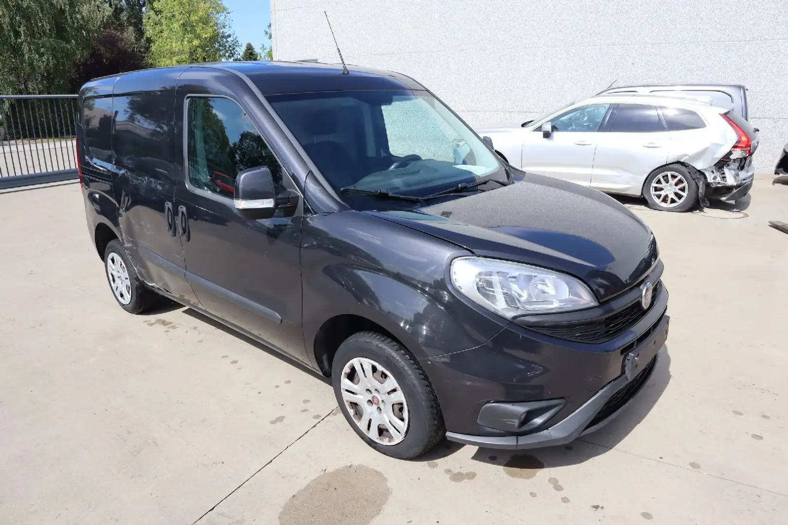 Fiat Doblo 1.3  Jtd Zwart - 1