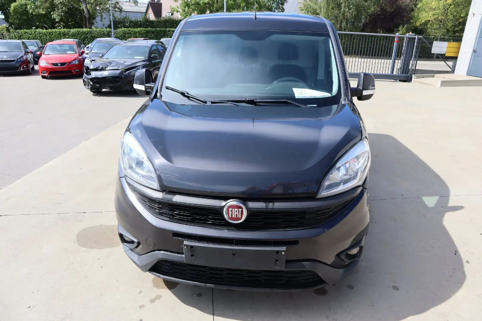 Fiat Doblo 1.3  Jtd Zwart - 2