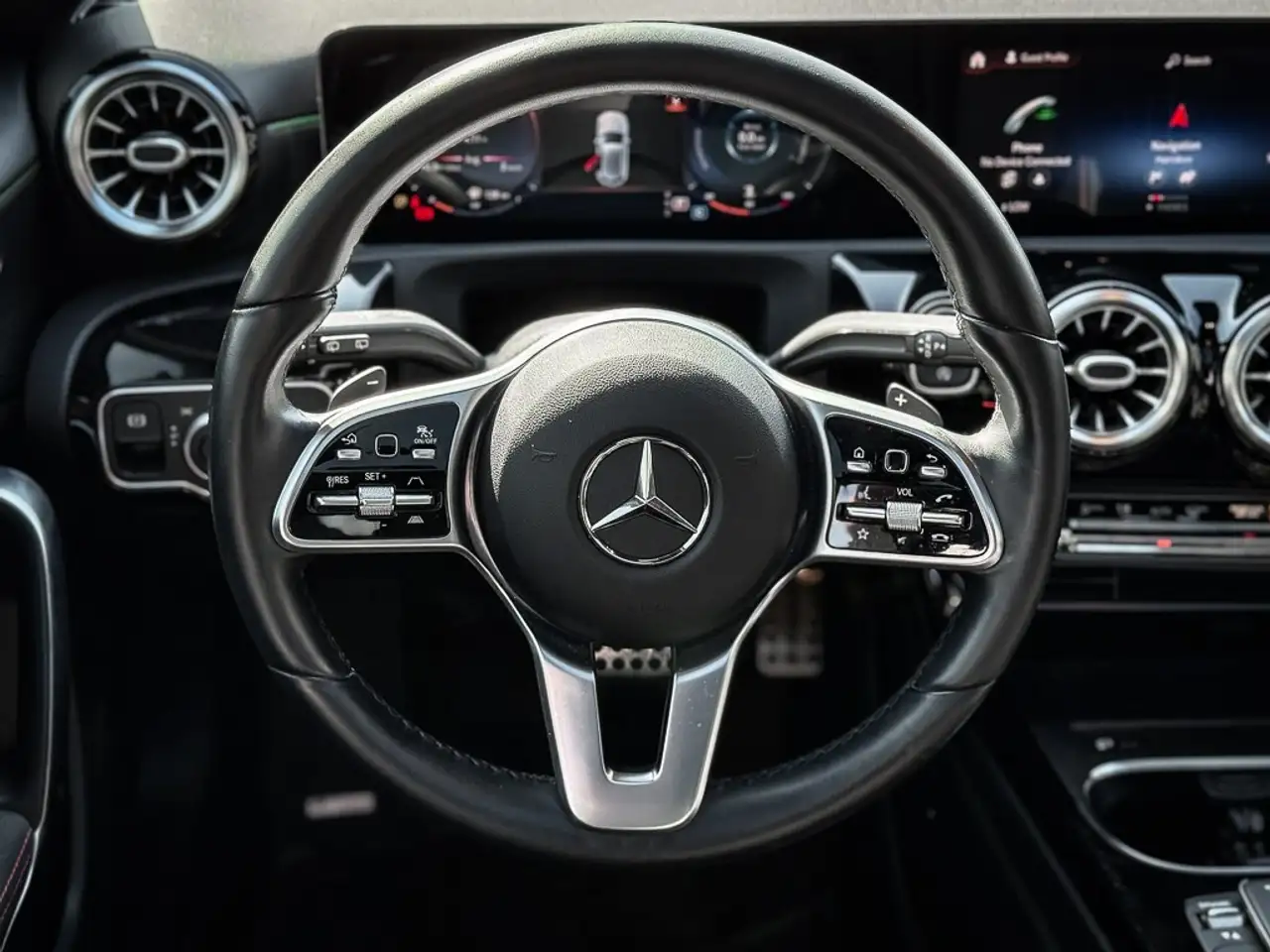 Mercedes-Benz A-Class снимка Mercedes-Benz A-Class