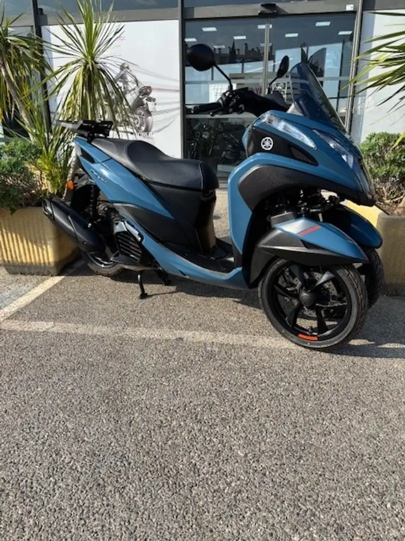 Yamaha TriCity Bleu - 1