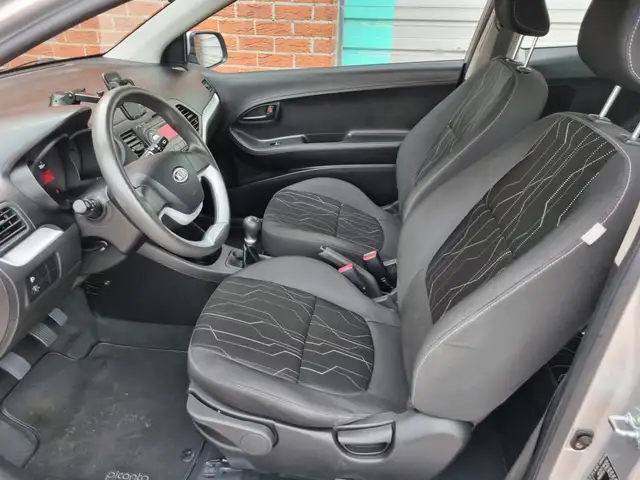 Kia Picanto view 5