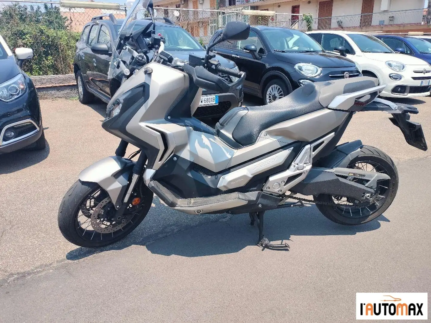 Honda X-ADV DCT Abs my18 Bianco - 2