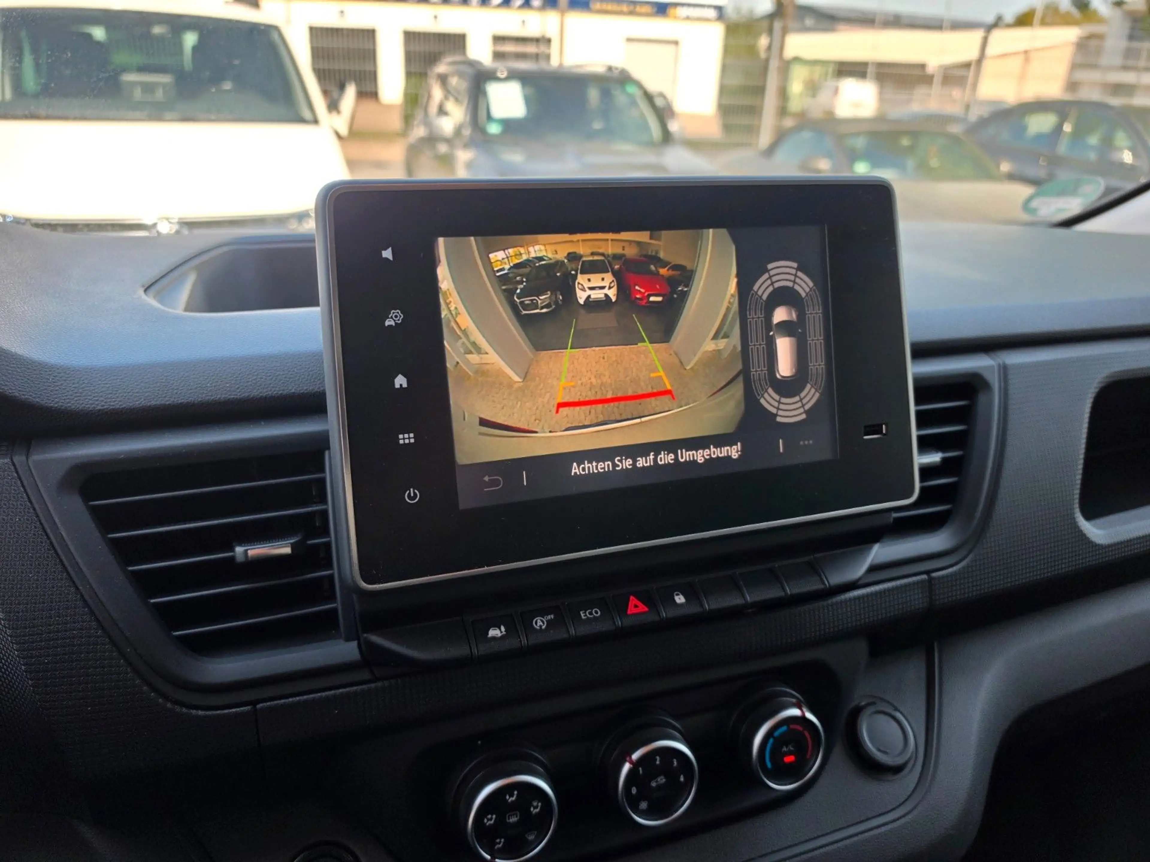 Renault Trafic Kasten L1H1 3,0t Komfort *Navi*Wenig KM* — photo 14