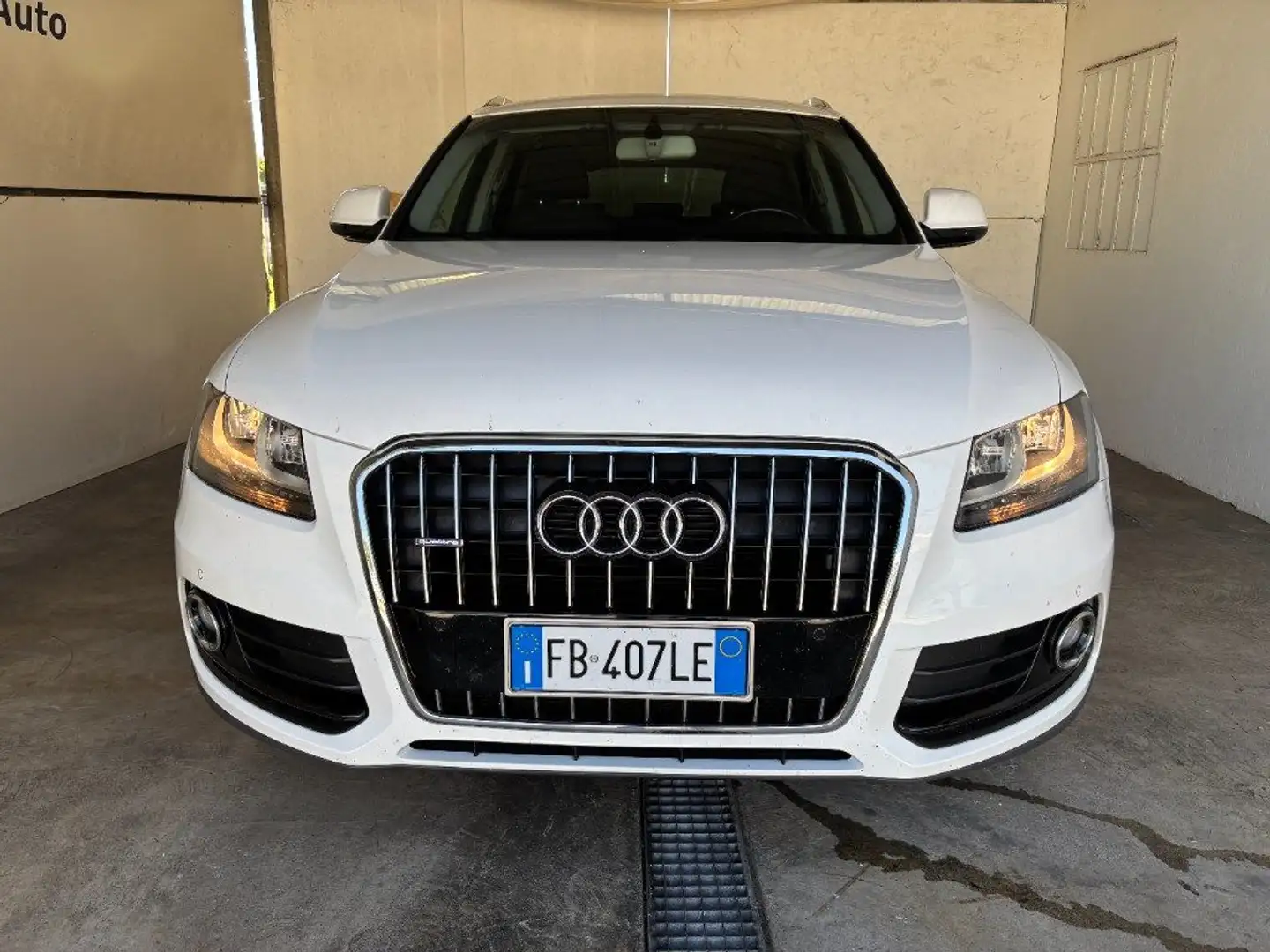 Audi Q5 2.0 TDI 190 CV clean diesel quattro Business Blanc - 2