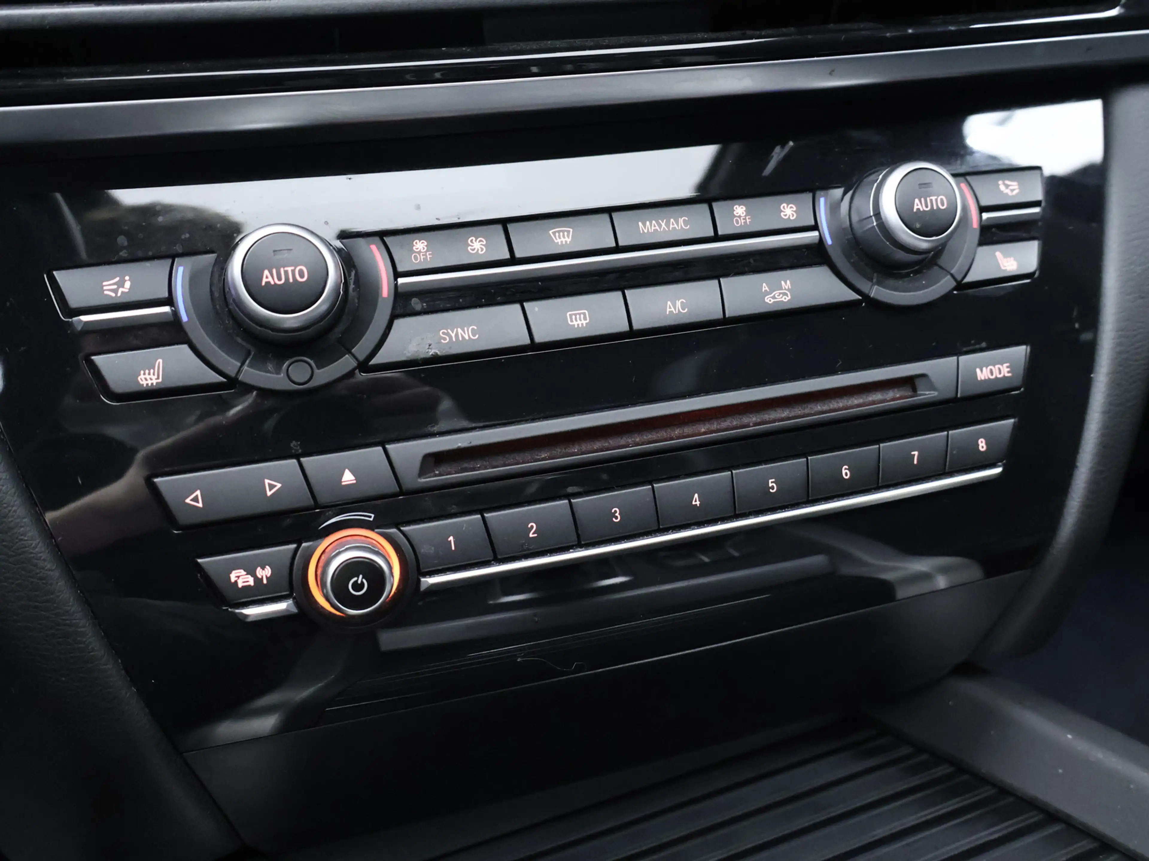 BMW X5 XDrive40e iPerformance High Executive (PANORAMADAK — photo 21
