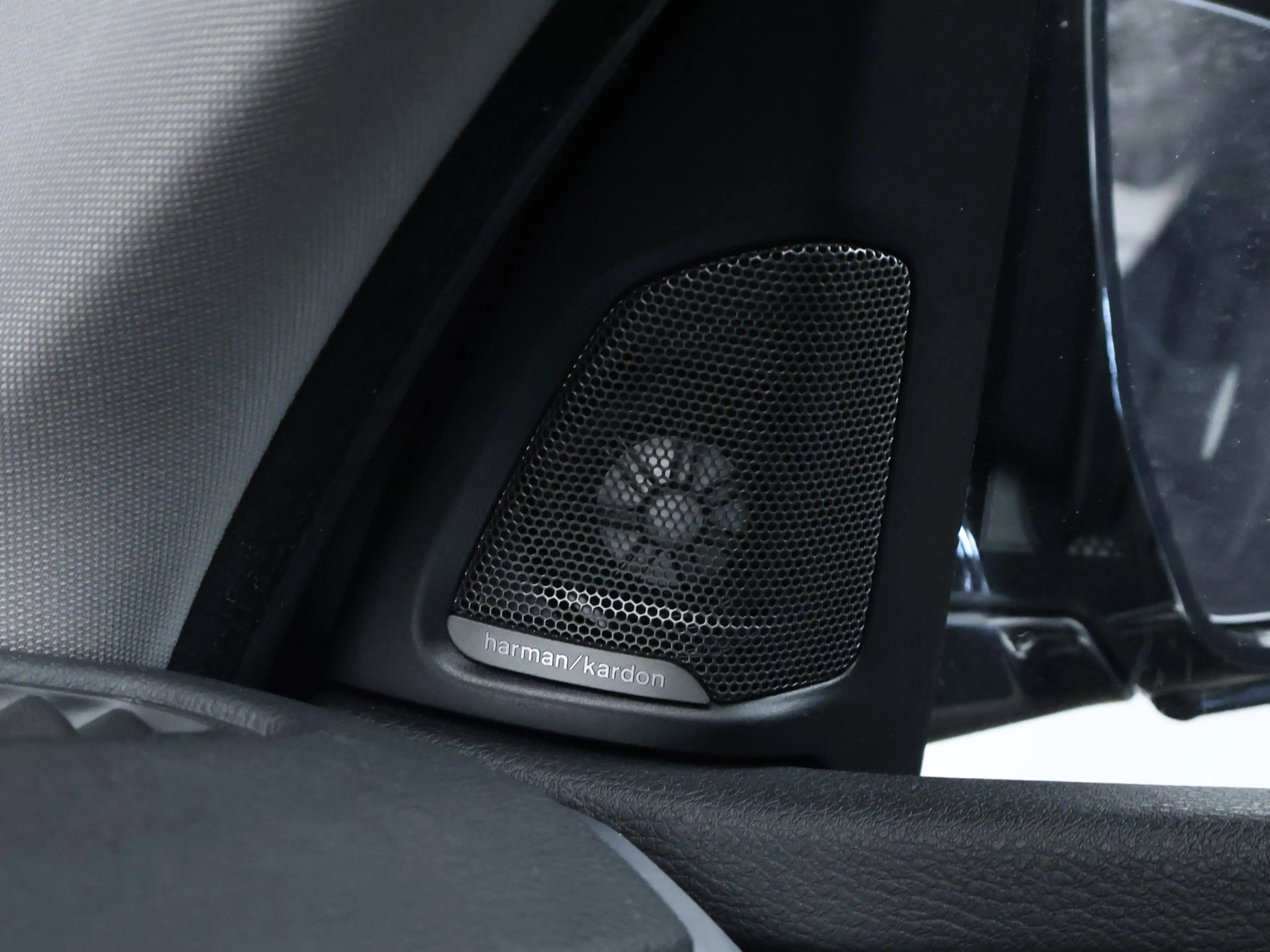 BMW X5 XDrive40e iPerformance High Executive (PANORAMADAK — photo 24