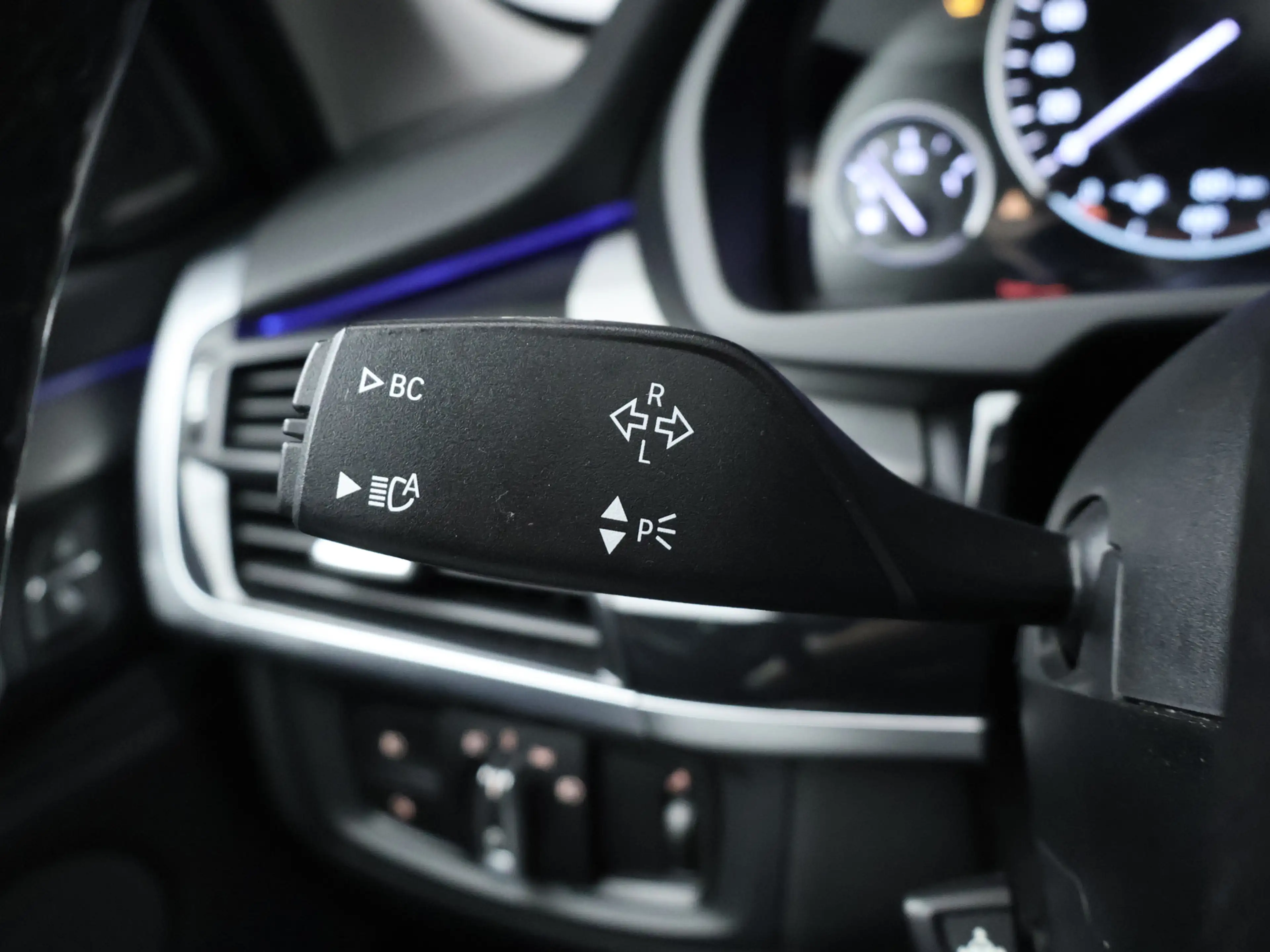 BMW X5 XDrive40e iPerformance High Executive (PANORAMADAK — photo 11
