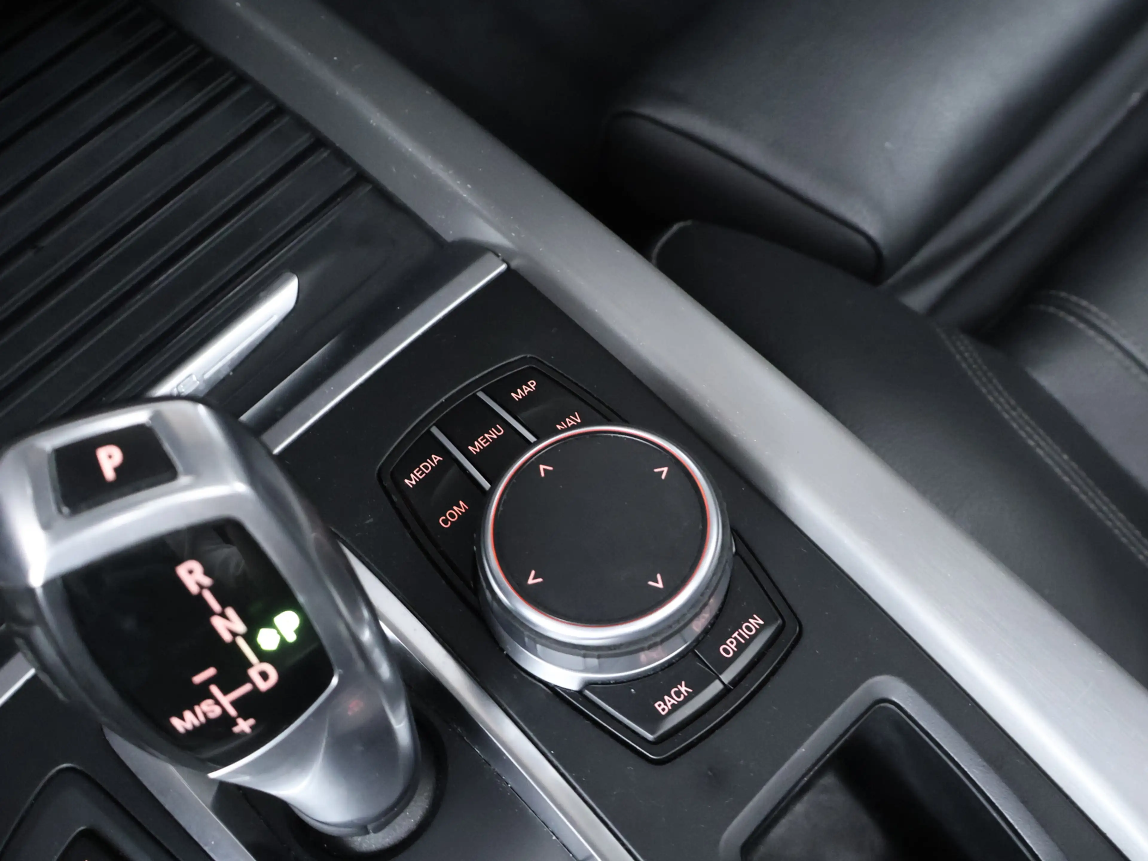 BMW X5 XDrive40e iPerformance High Executive (PANORAMADAK — photo 20