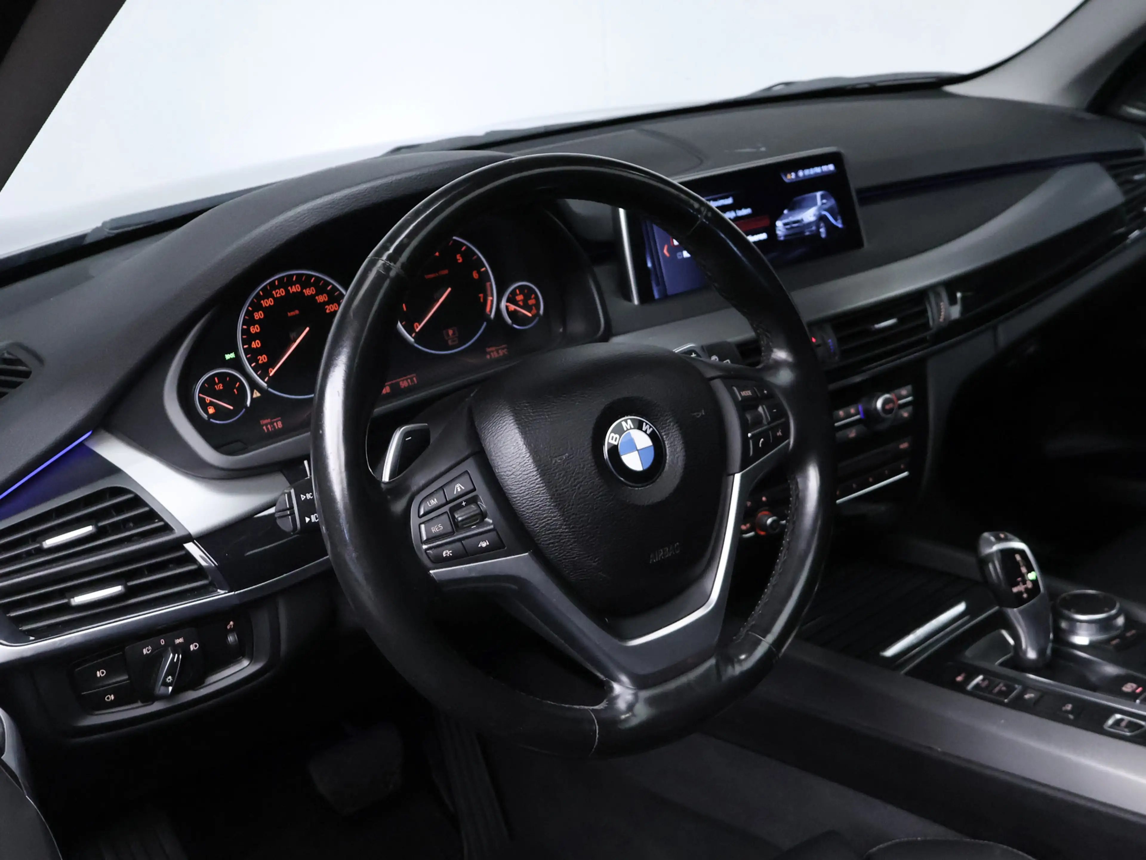 BMW X5 XDrive40e iPerformance High Executive (PANORAMADAK — photo 29