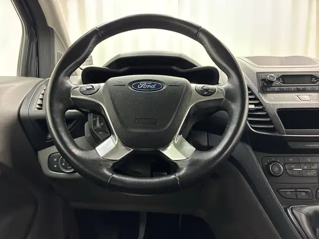 Ford Transit Connect view 7