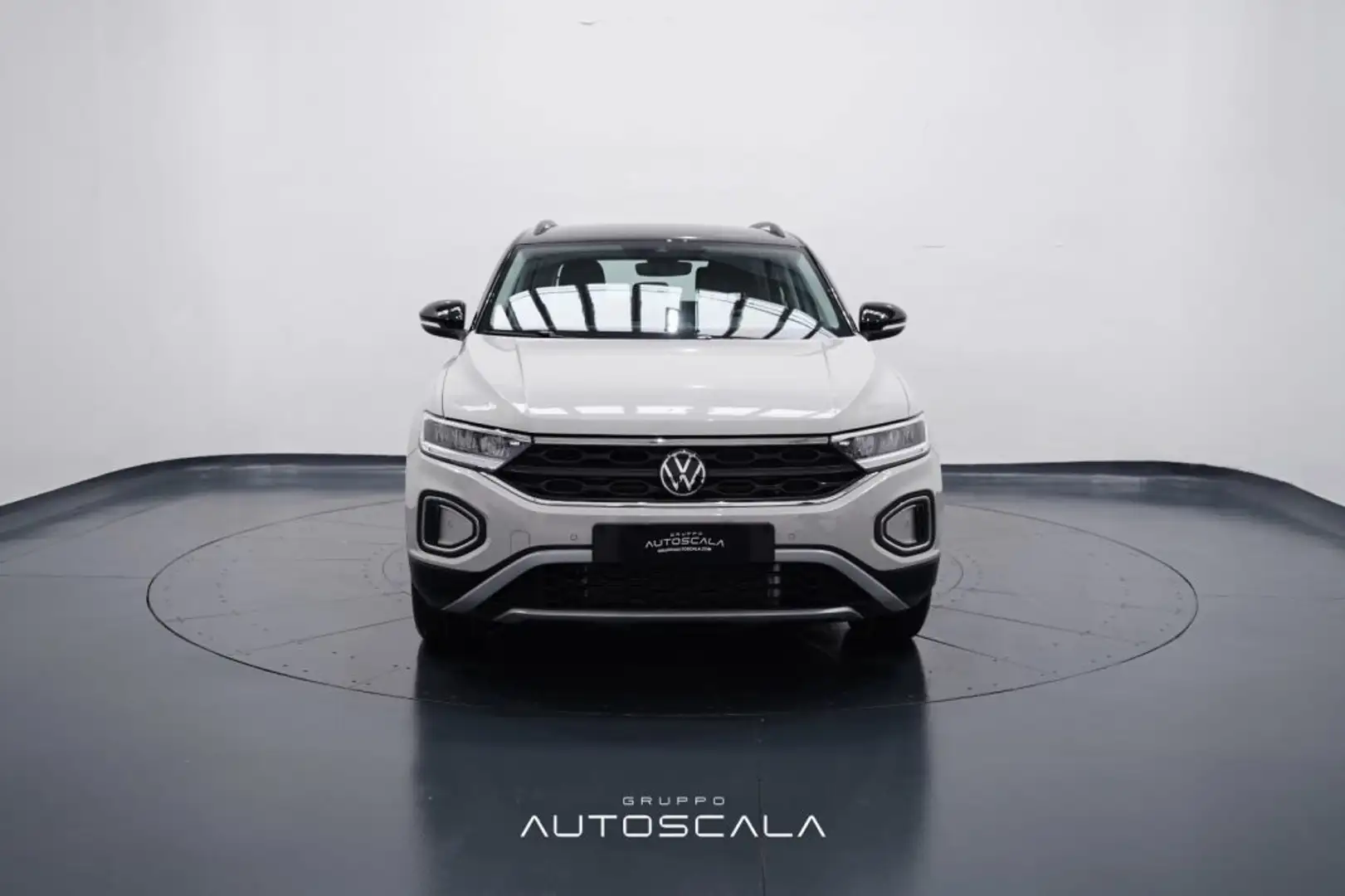 Volkswagen T-Roc 2.0 TDI SCR 150cv DSG Life Grigio - 2