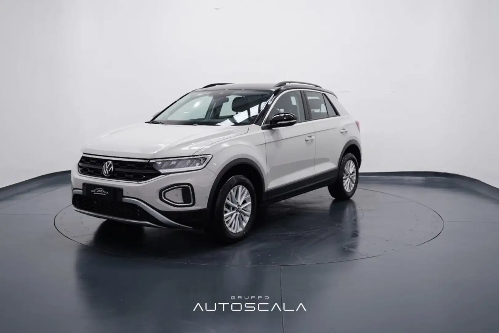 Volkswagen T-Roc 2.0 TDI SCR 150cv DSG Life Grigio - 1