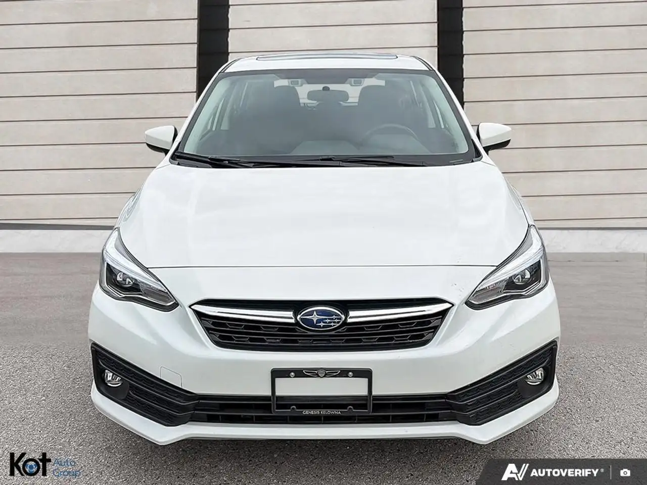 Subaru Impreza снимка Subaru Impreza