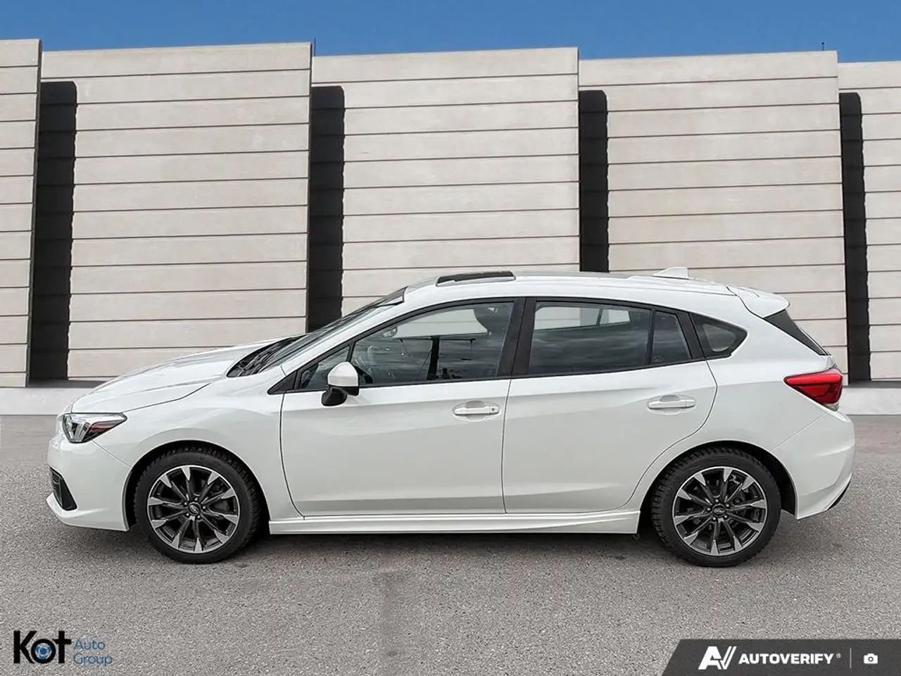 Subaru Impreza снимка Subaru Impreza