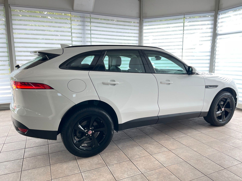 Jaguar F-Pace F-PACE Prestige AWD KAMERA LEDER DA — photo 6