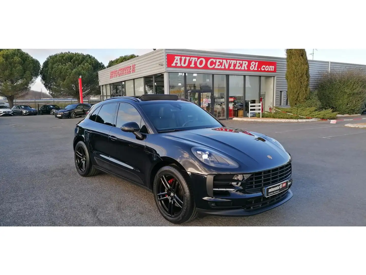 Porsche Macan 2.0i PDK 245ch Phase 2 +TOIT OUVRANT Schwarz - 1