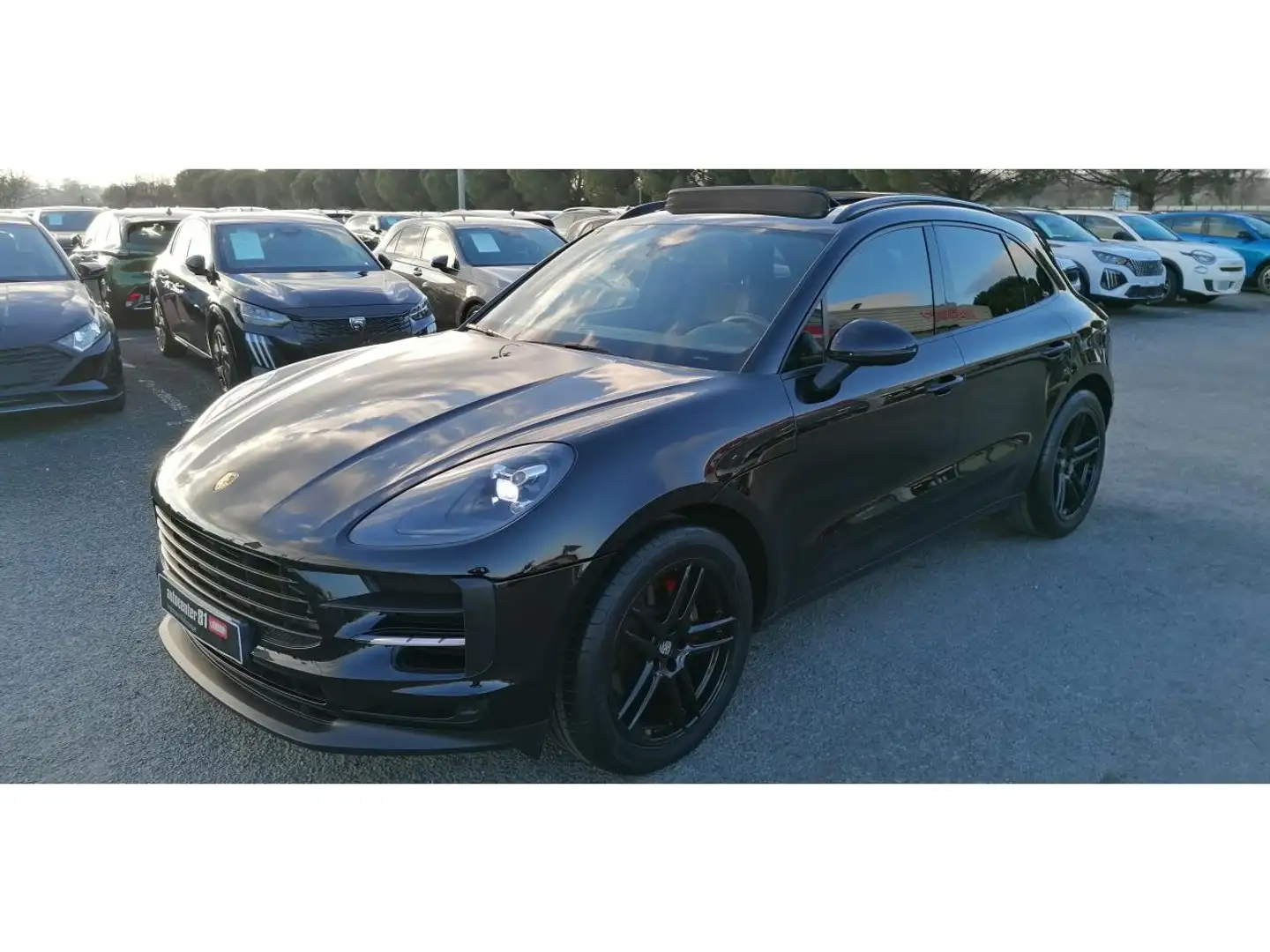 Porsche Macan 2.0i PDK 245ch Phase 2 +TOIT OUVRANT Schwarz - 2