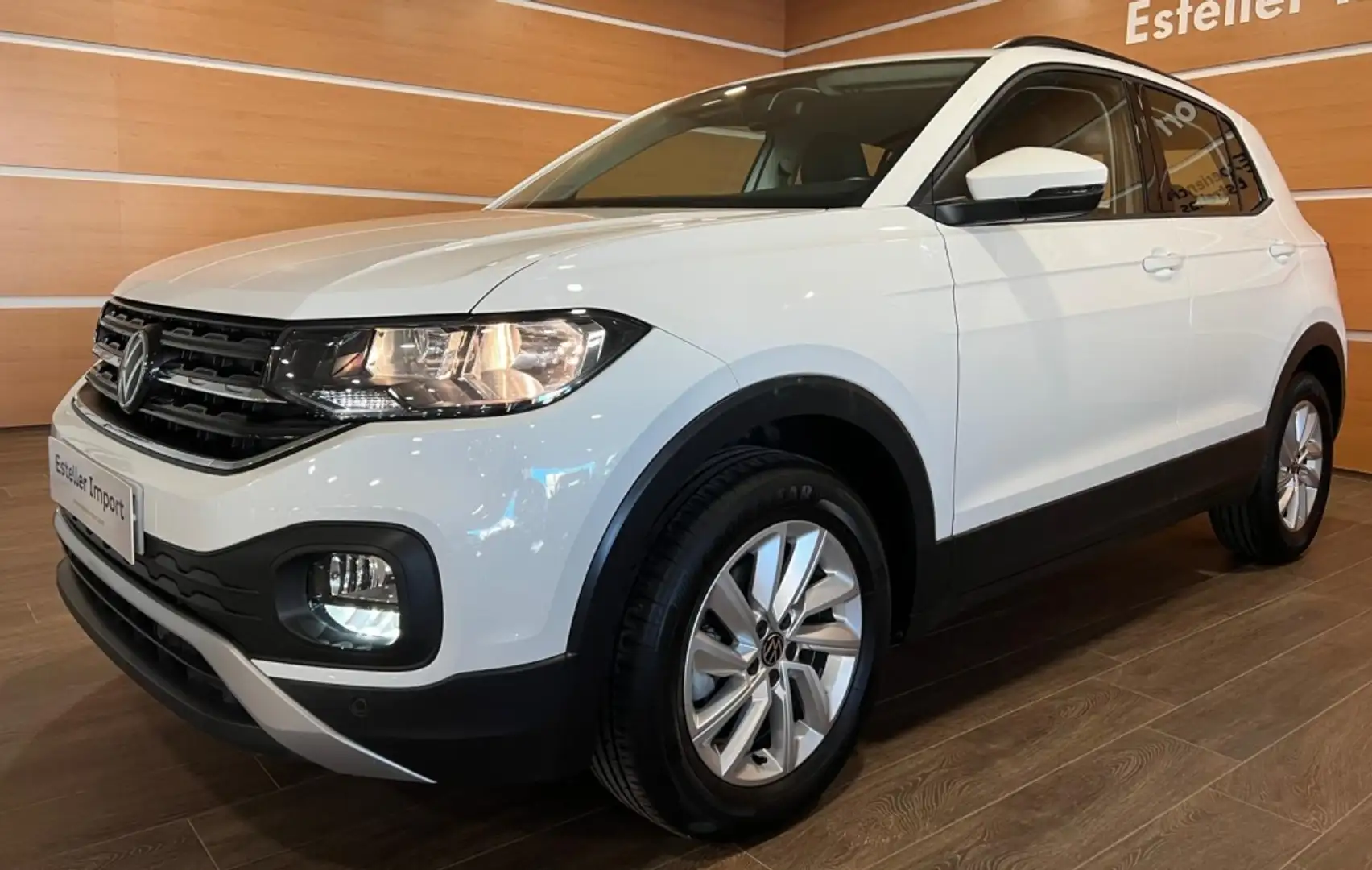 Volkswagen T-Cross 1.0 TSI Advance Blanco - 2