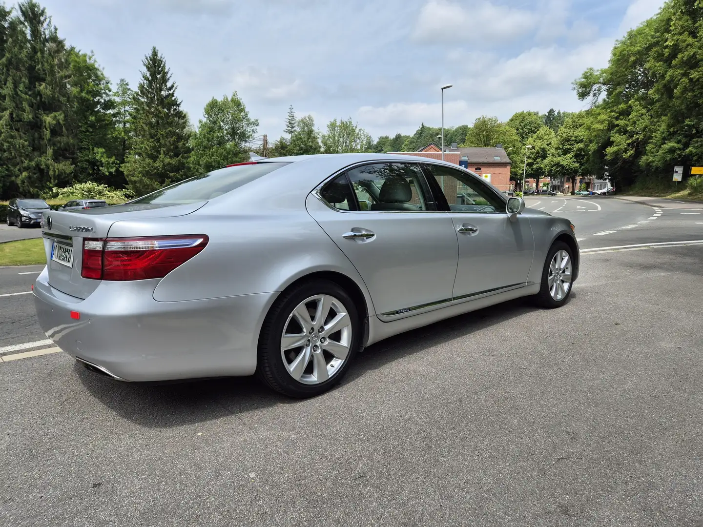 Lexus LS 600 LS 600h L Ambience Szary - 2