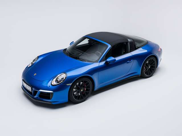 Imagine Porsche 991 911 Targa 4 GTS PDK