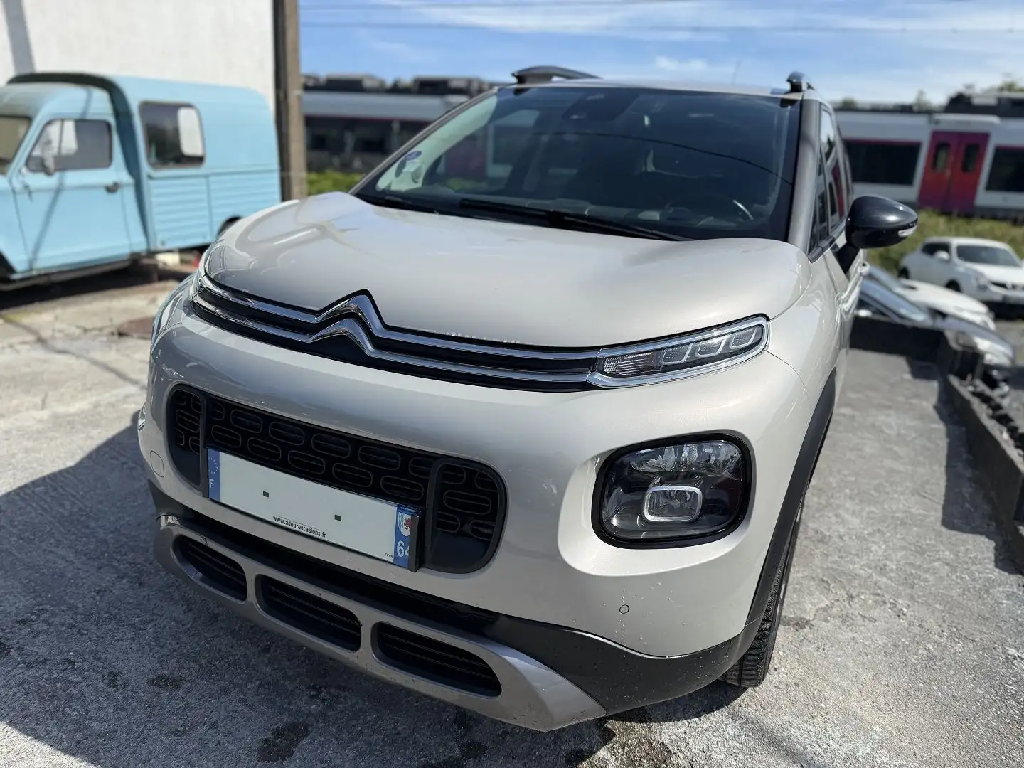 Citroen C3 Aircross PURETECH 110CH S\u0026S SHINE EAT6 - 2