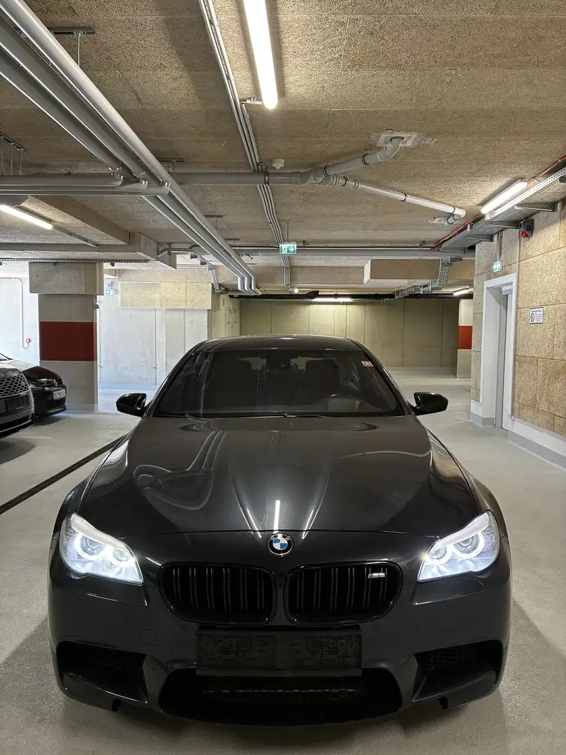 BMW M5 SERVICE NEU*REIFEN NEU**PICKERL NEU*MOTOR NEU* - 2