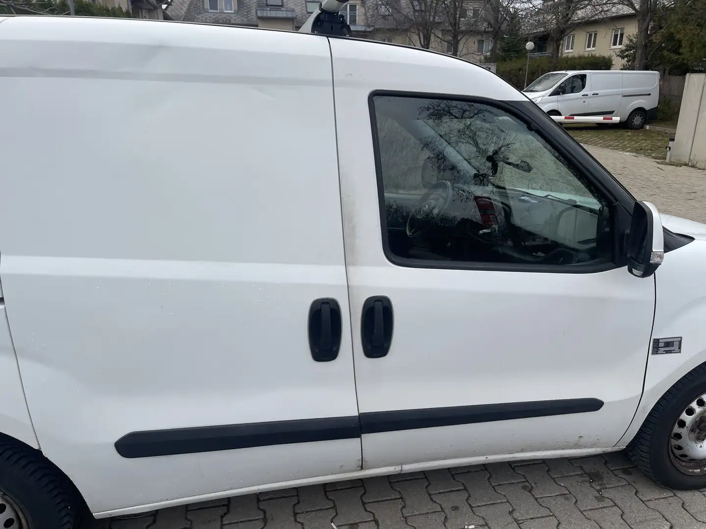 Fiat Doblo Weiß - 2