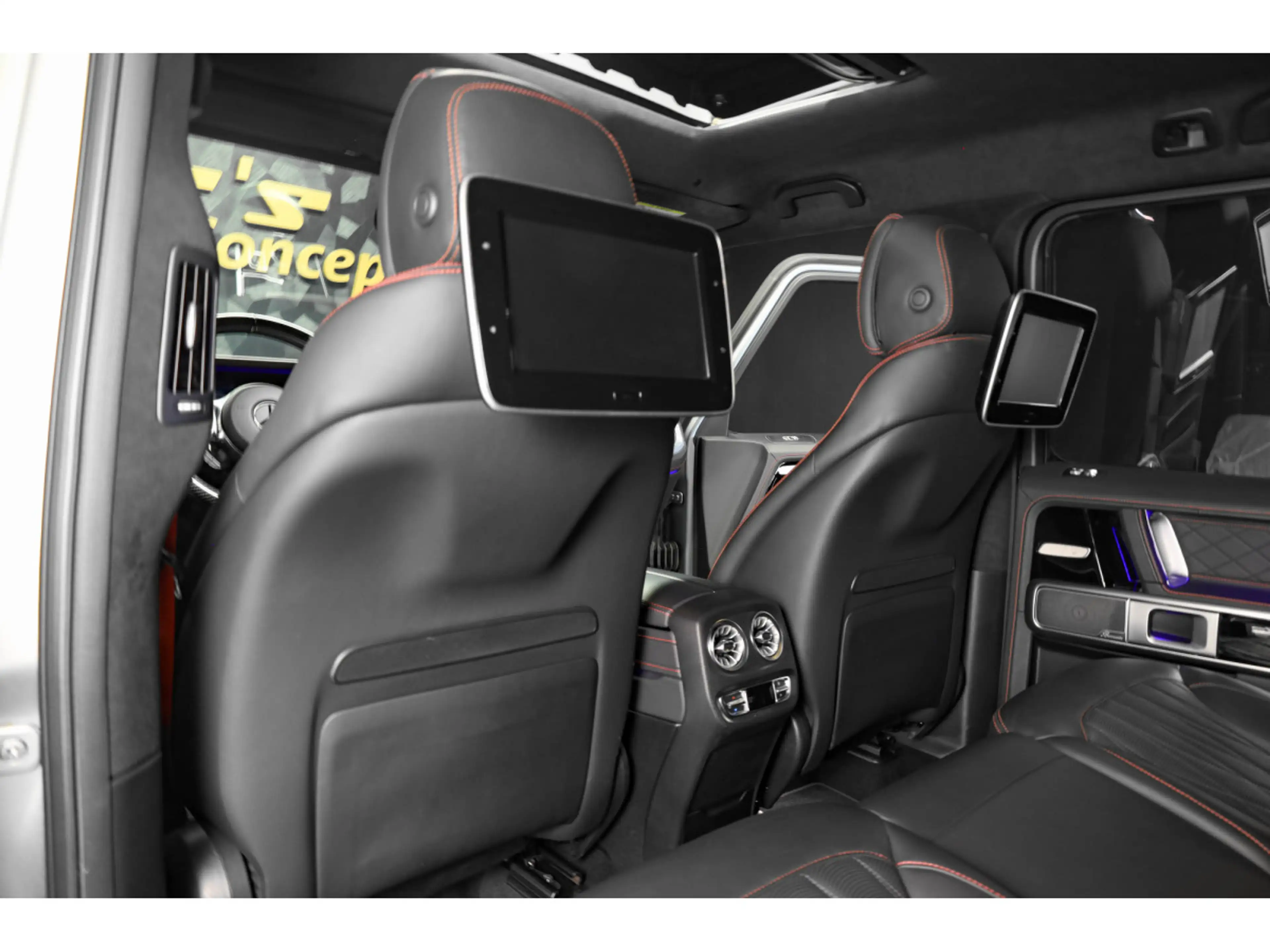 Mercedes-Benz G 63 AMG V8 Bi-Turbo - Platinium Magno G MANUFAKTUR — photo 14