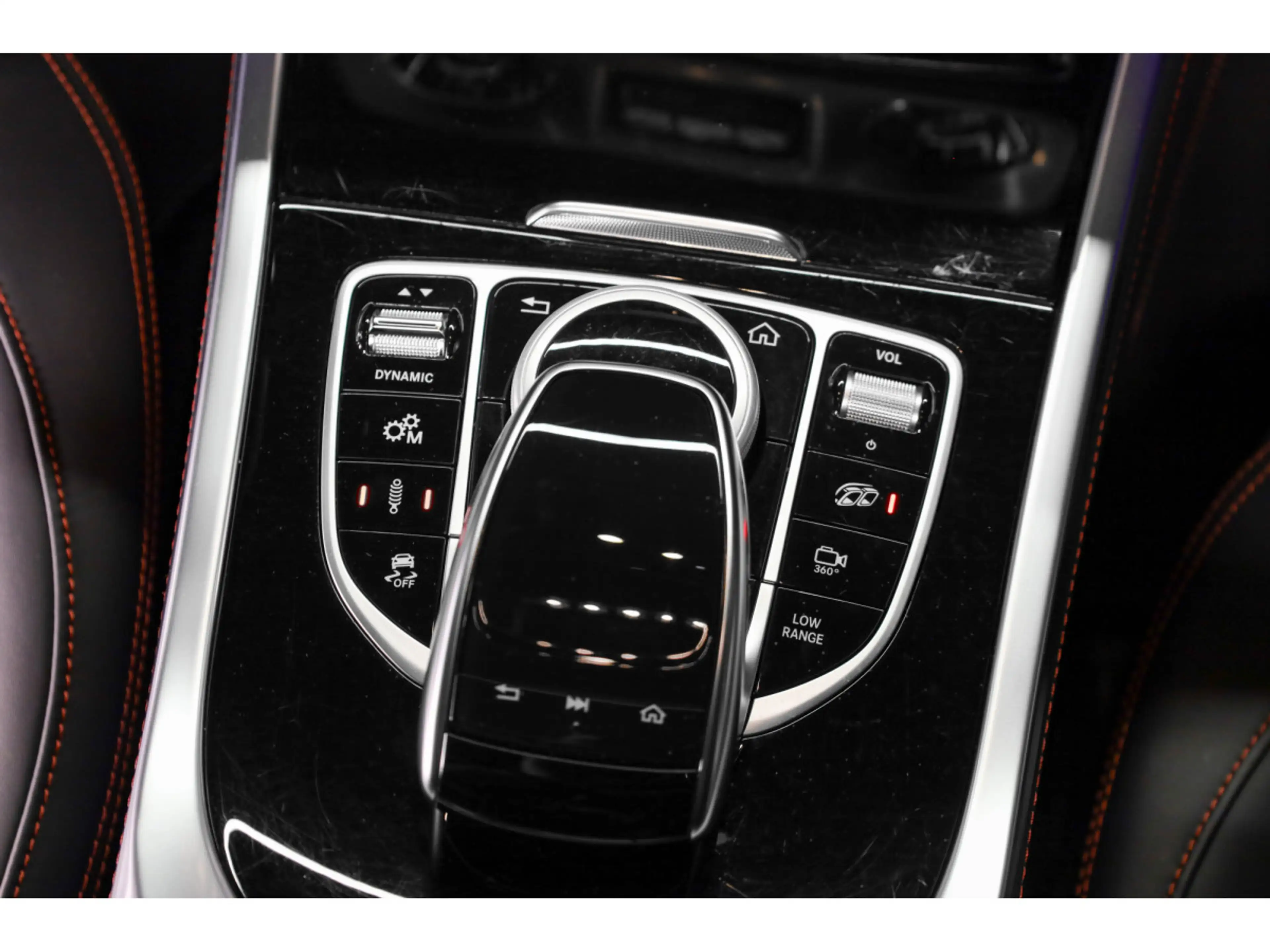 Mercedes-Benz G 63 AMG V8 Bi-Turbo - Platinium Magno G MANUFAKTUR — photo 10