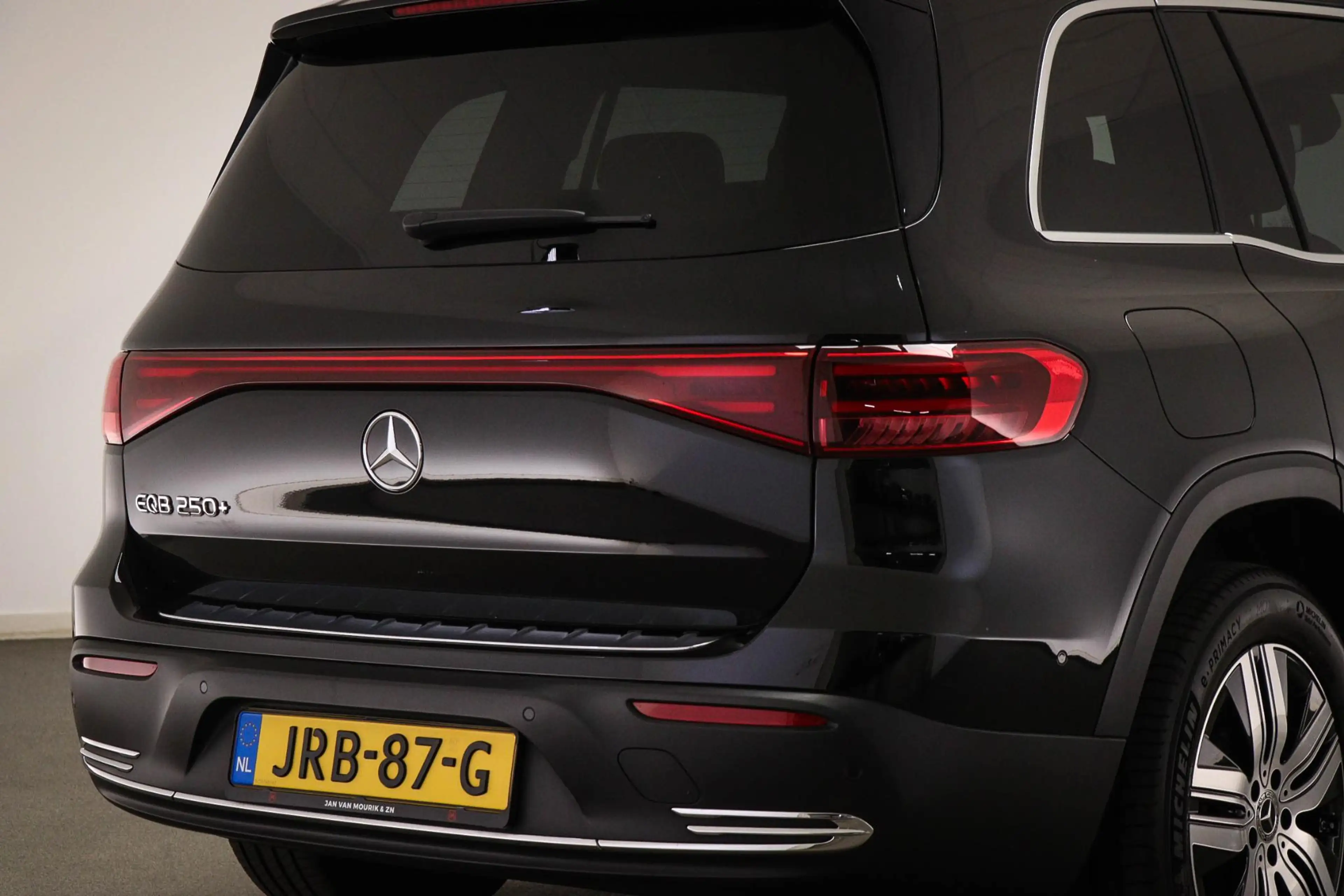Mercedes-Benz EQB 250 250+ Electric Art 71 kWh | 7 PERSOONS | PANORAMADA — photo 26