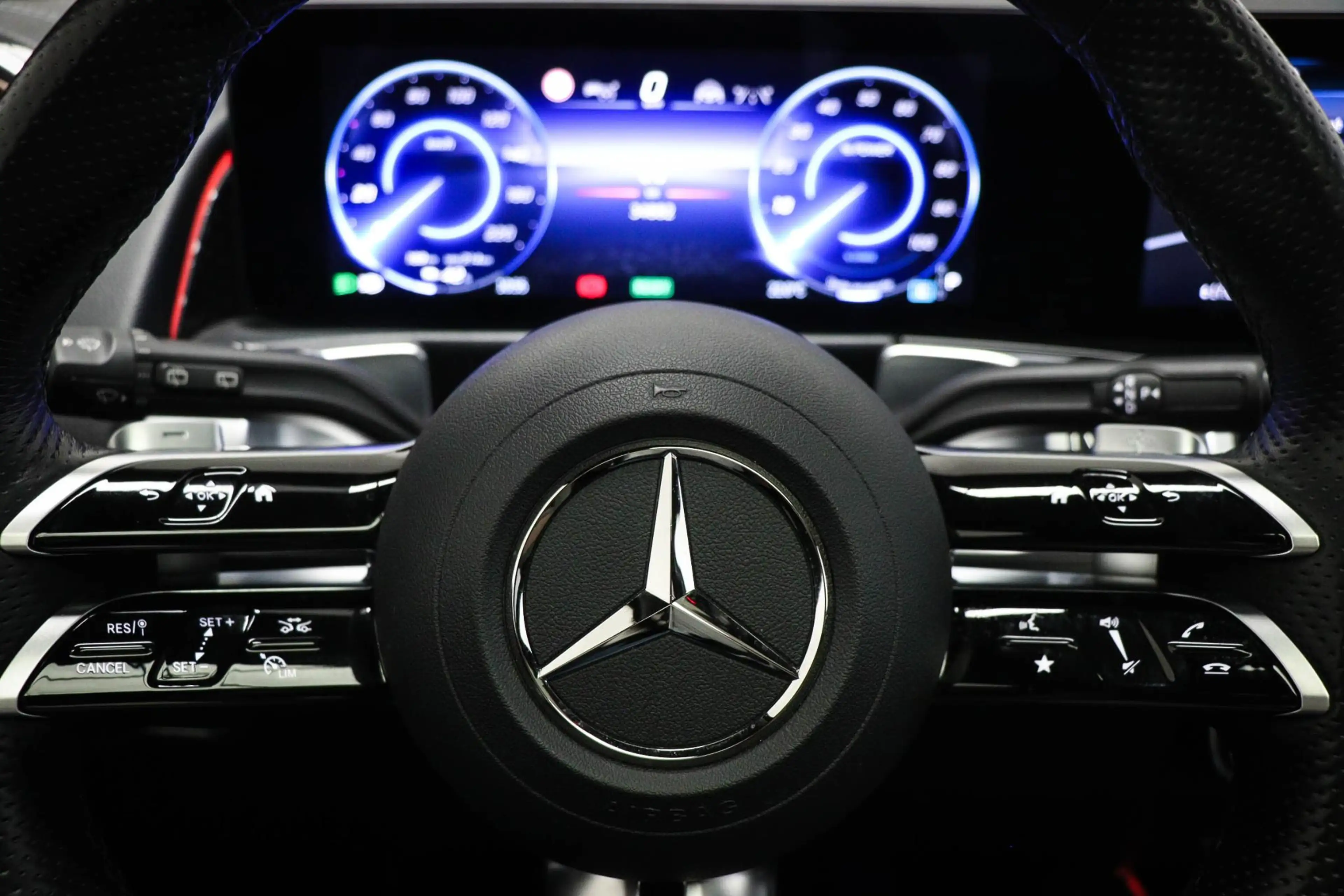 Mercedes-Benz EQB 250 250+ Electric Art 71 kWh | 7 PERSOONS | PANORAMADA — photo 38