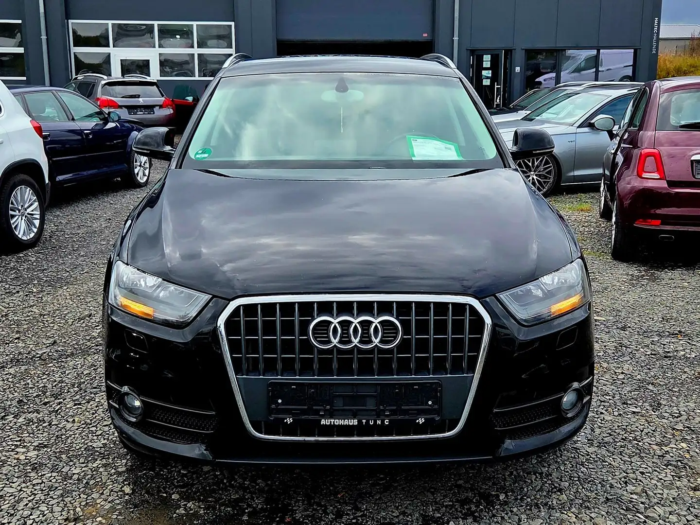 Audi Q3 2.0 TDI, Leder, Sportsitze, Sitzheizung, Klima Zwart - 2