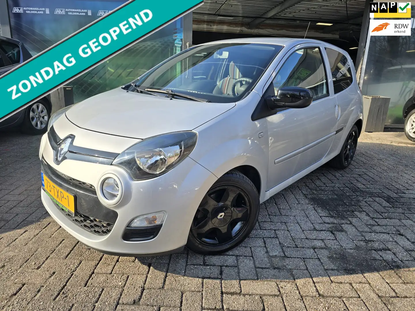 Renault Twingo 1.2 16V Collection | 2E EIGENAAR | 12MND GARANTIE Gris - 1