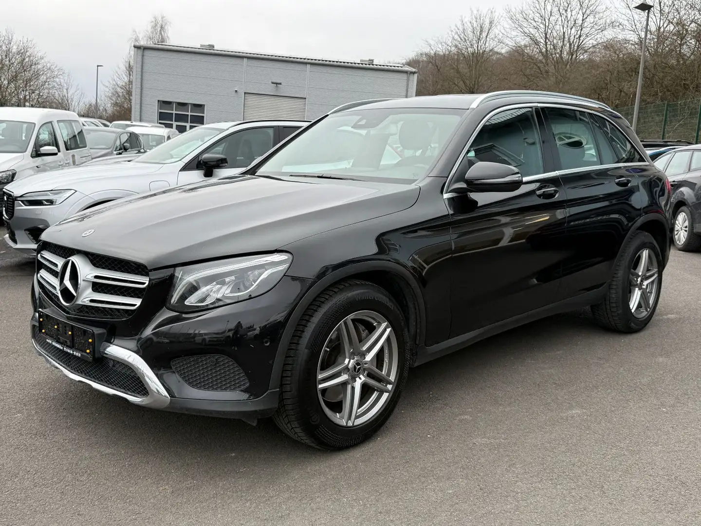Mercedes-Benz GLC 220 d 4Matic 9G Exclusive GRA Nav LED SHZ PDC Schwarz - 2