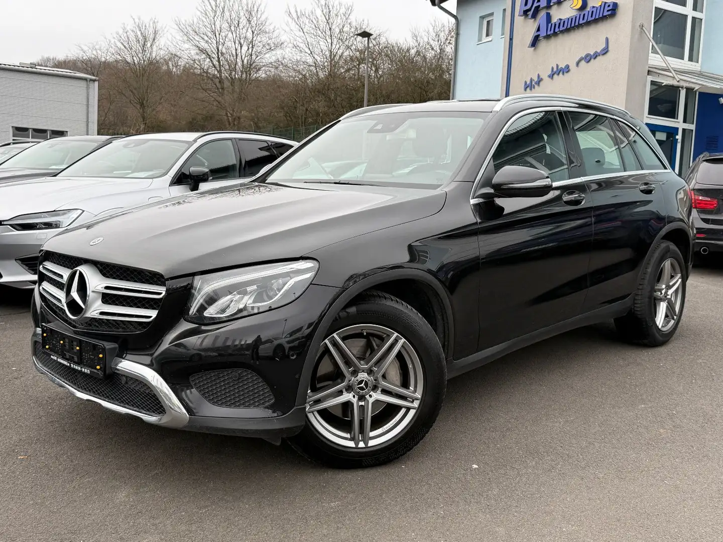 Mercedes-Benz GLC 220 d 4Matic 9G Exclusive GRA Nav LED SHZ PDC Schwarz - 1