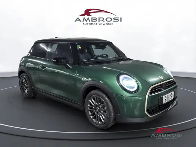 Mini Hatch view 2