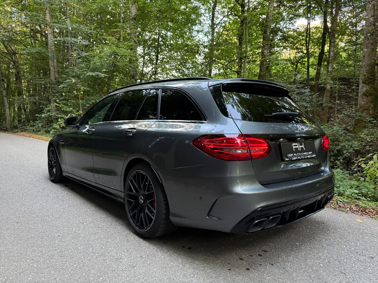 Mercedes-Benz C 63 AMG C 63 S AMG T Grau - 2