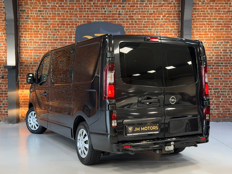 Opel Vivaro 1.6 CDTi Dubbele Cabine - Camera - Navi — photo 4