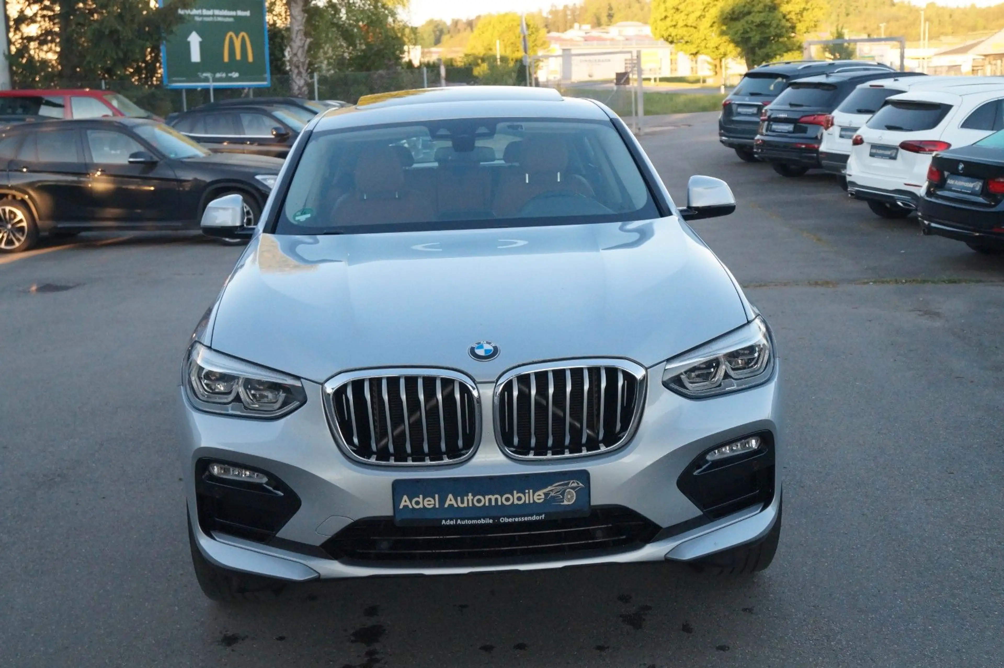 BMW X4 xDrive 30 i xLine — photo 2