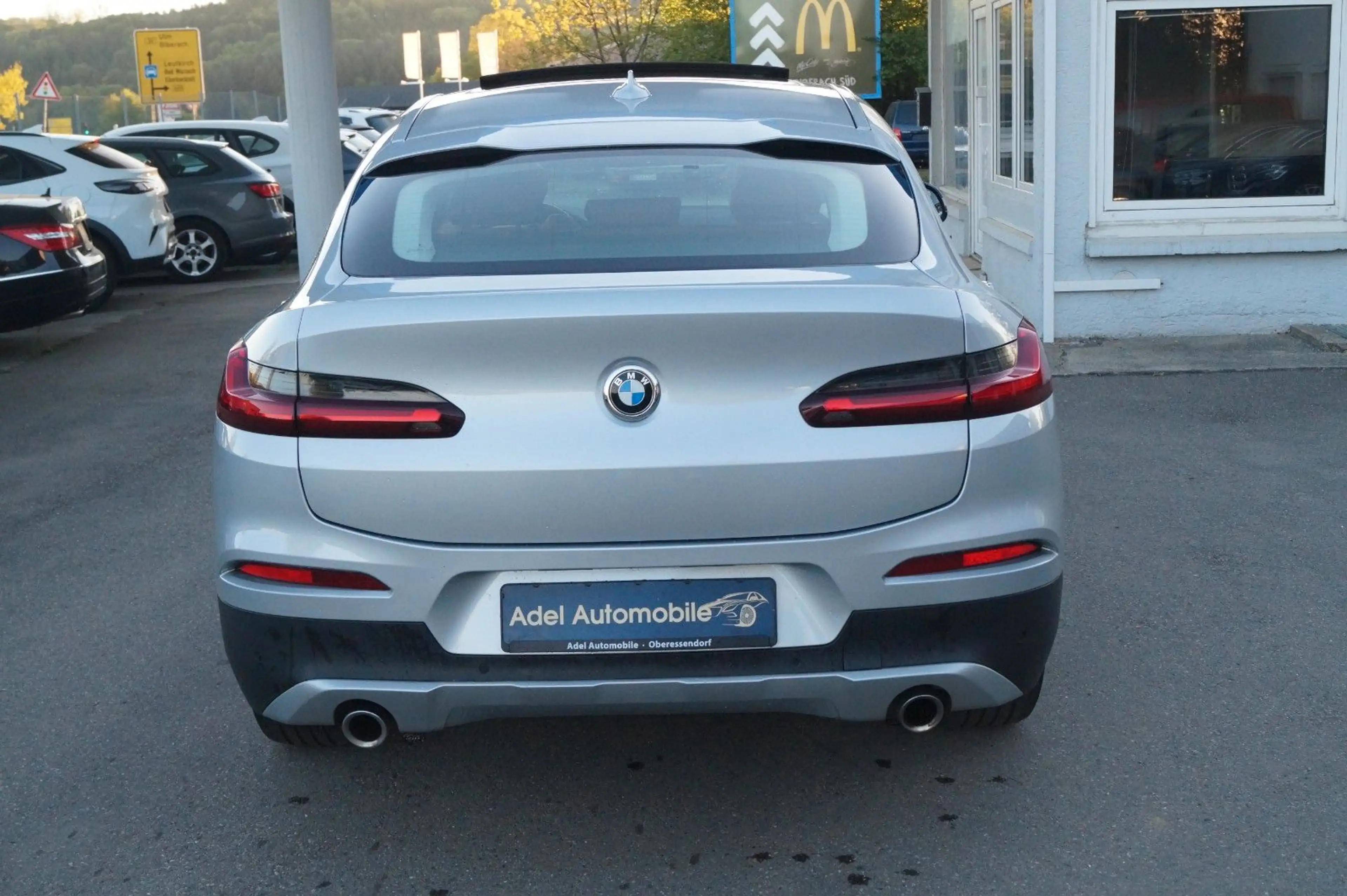 BMW X4 xDrive 30 i xLine — photo 8