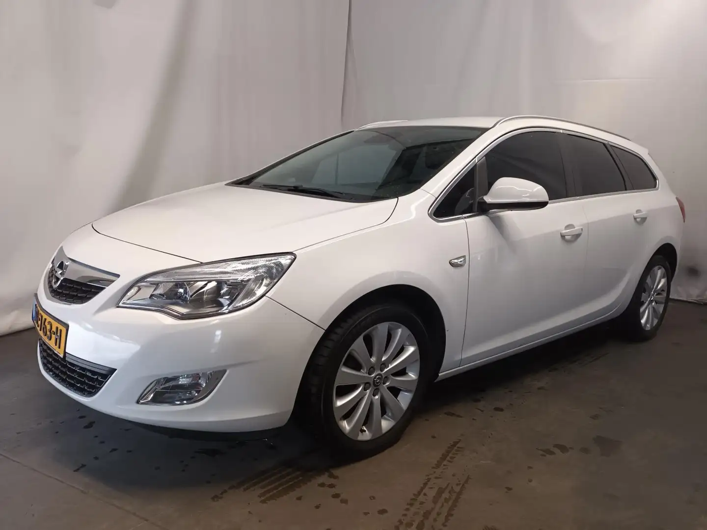 Opel Astra Sports Tourer 1.4 Turbo Sport - Cruise Controle Wit - 2