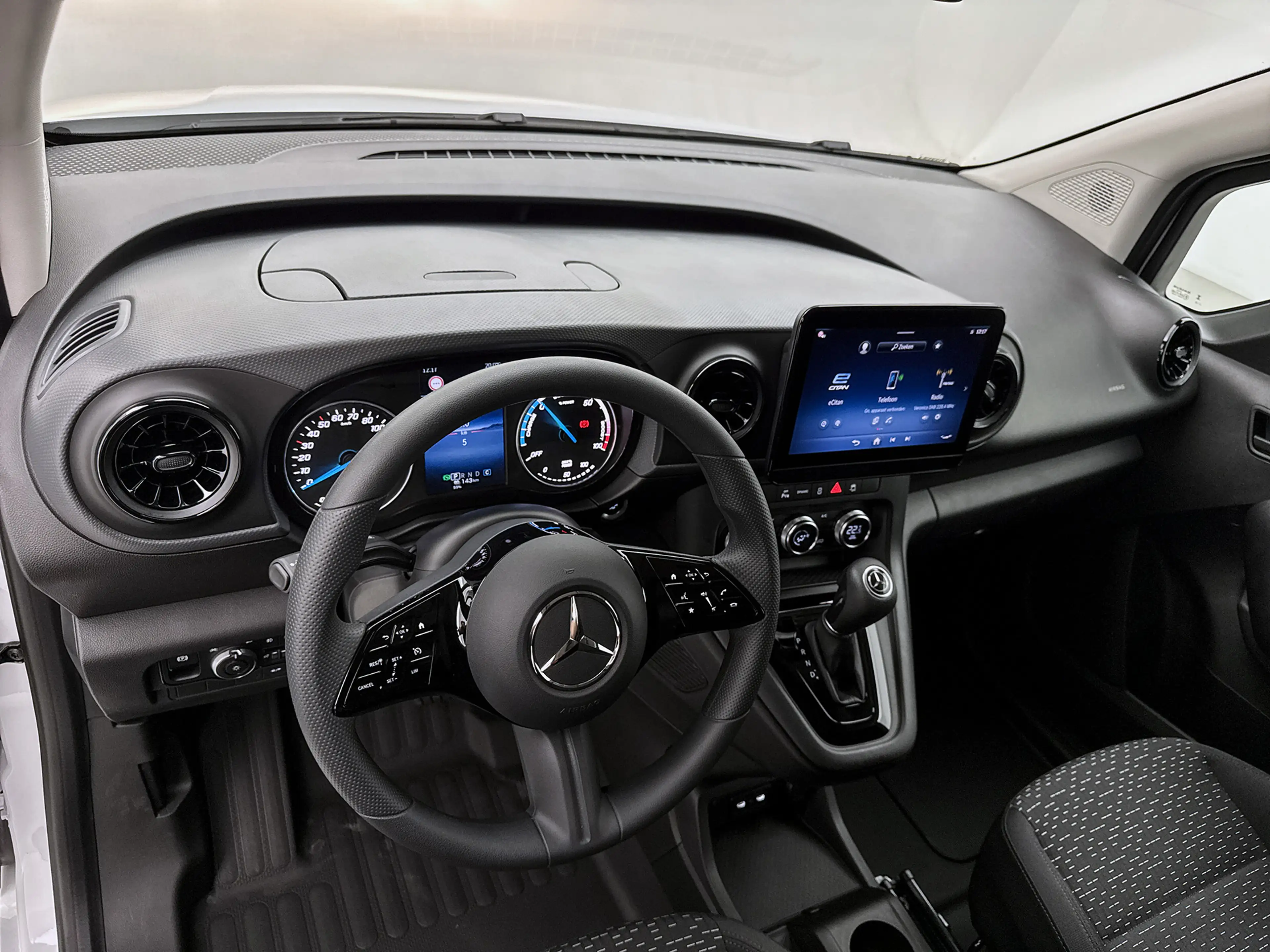 Mercedes-Benz Citan eCitan 0,99% RENTE - 112 L1 BUSINESS SOLUTION 51 k — photo 4