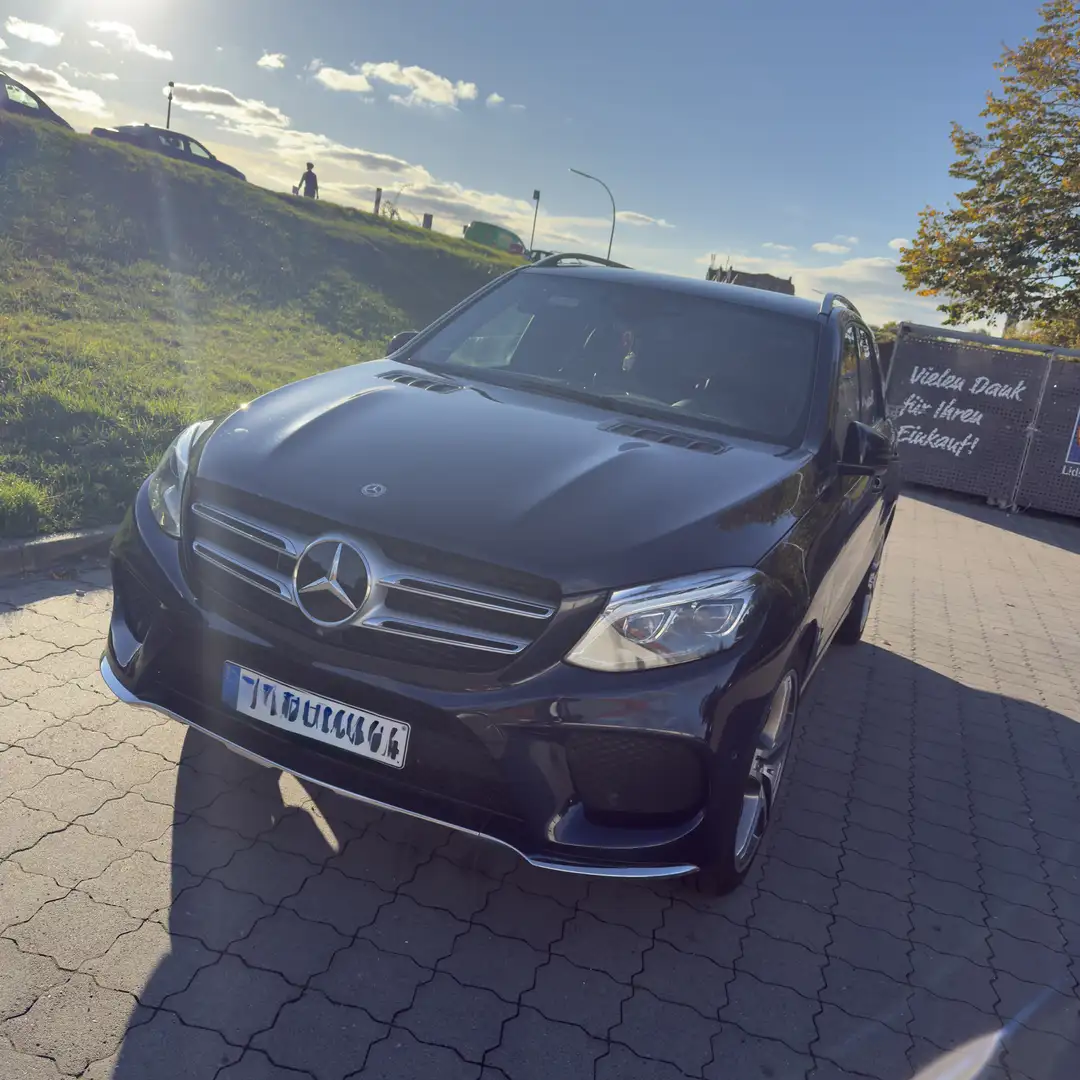Mercedes-Benz GLE 350 d 4Matic 9G-TRONIC AMG Line - 1