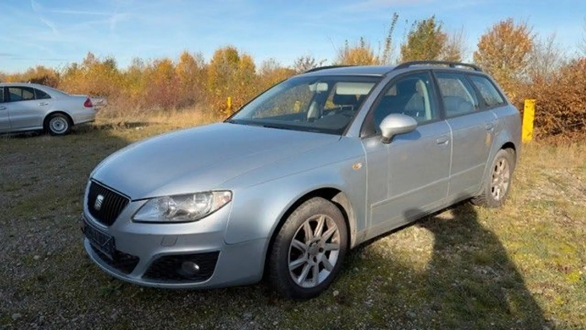 SEAT Exeo ST Style 2.0 TDI GETRIEBESCHADEN Silber - 2
