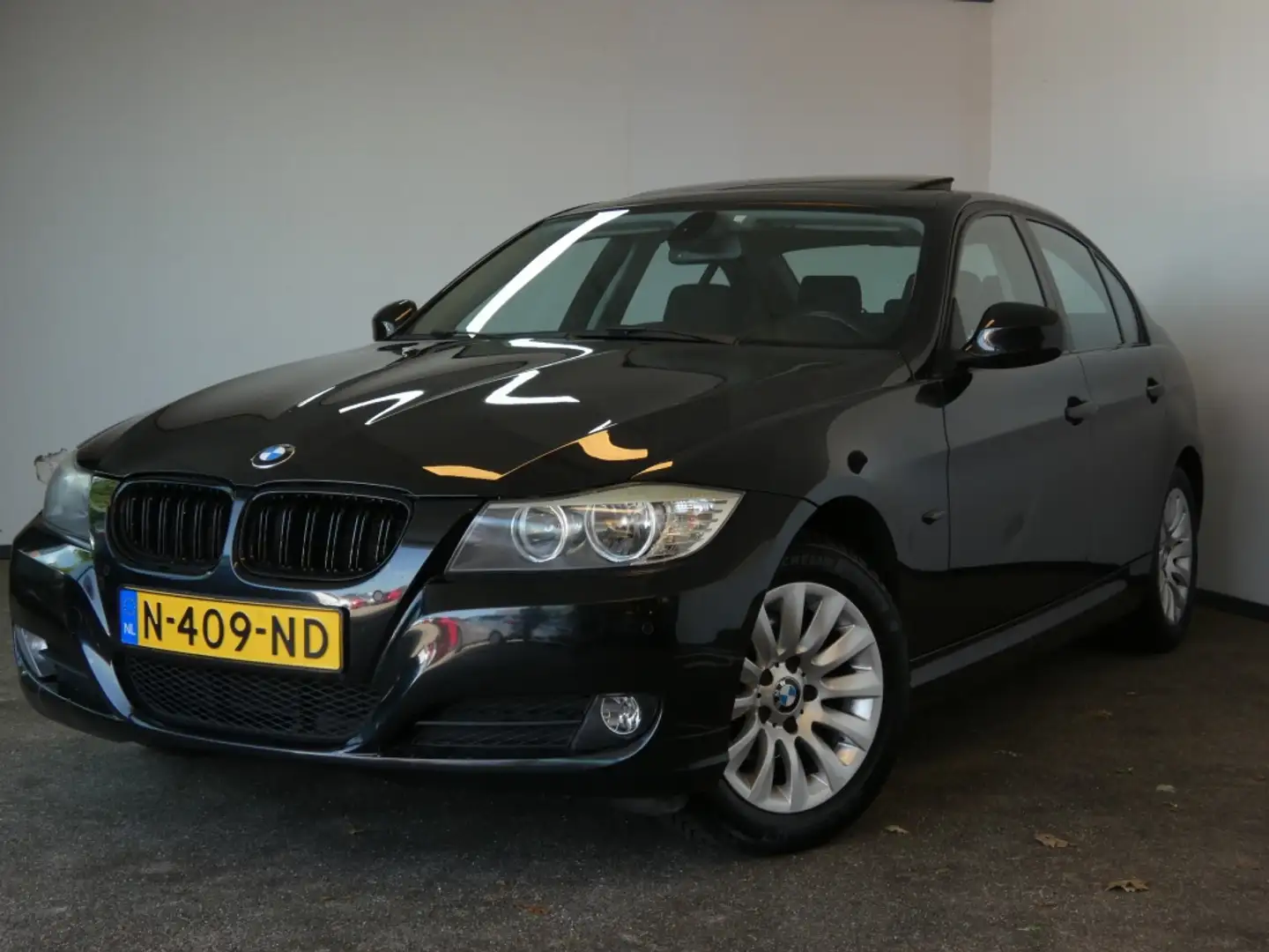 BMW 318 3-serie 318i Executive Automaat Noir - 1