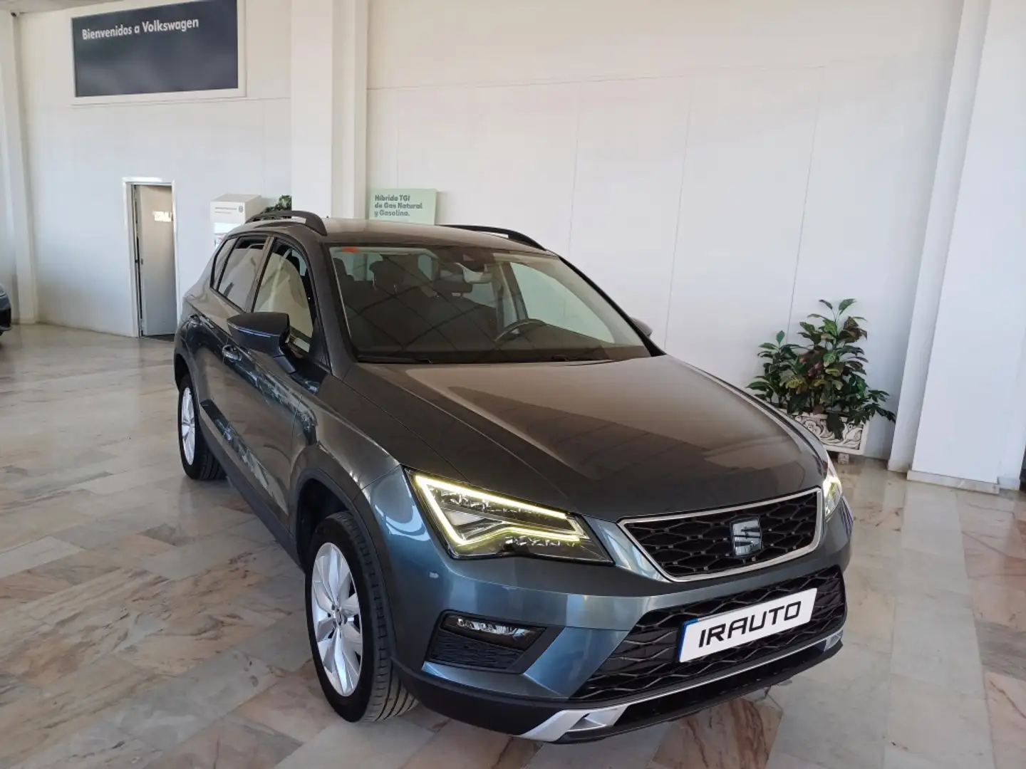 SEAT Ateca 1.6TDI CR S&S Ecomotive Style Gris - 1