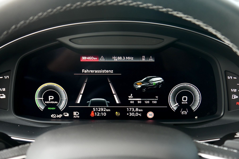 Audi Q7 55 TFSI e quattro S line *Virtual Cockpit & 360° — photo 14