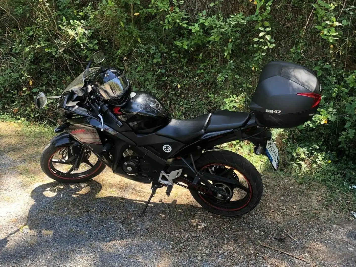 Honda CBR 125 R Negro - 2